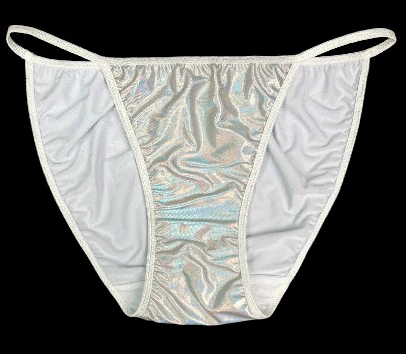 Holographic String Bikini